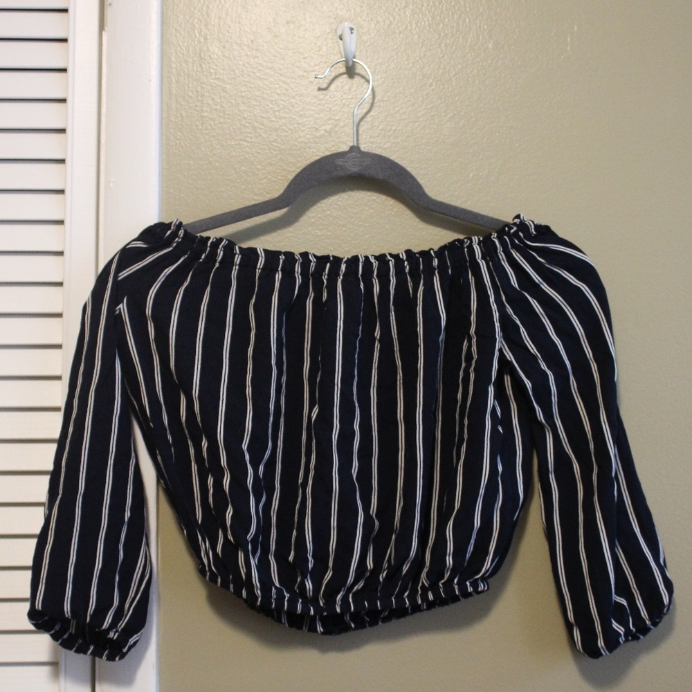 Brandy Melville Off-the-Shoulder Crop Top